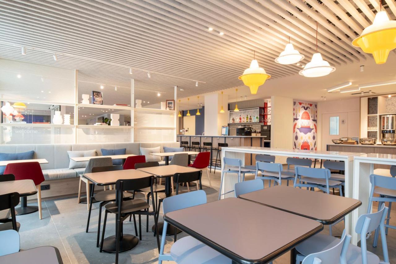 Holiday Inn Express & Suites Ghent By Ihg Екстериор снимка